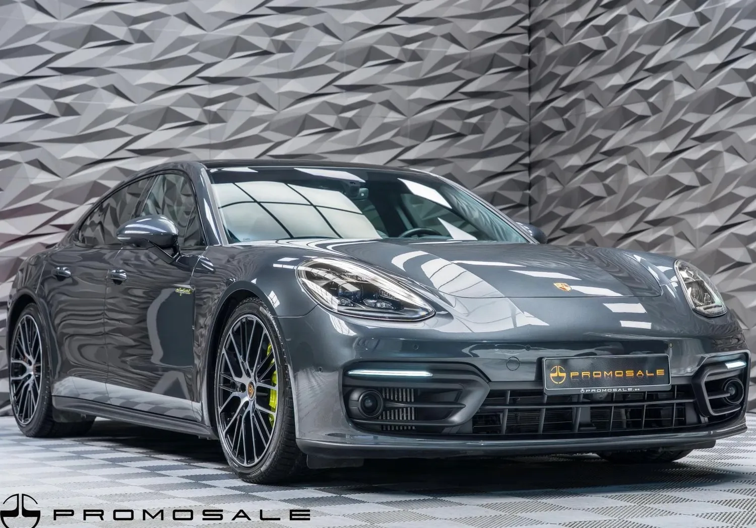 Porsche Panamera FACELIFT* E-HYBRID* SPORT CHRONO* BOSE*