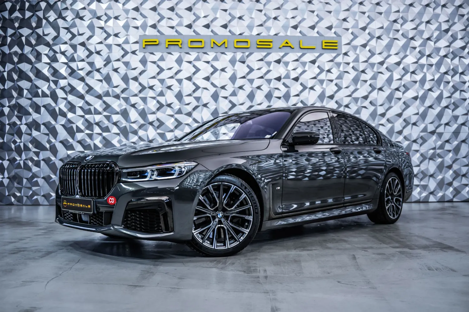 BMW BMW 750 i xDrive * Individual* Msport* B&W* 360