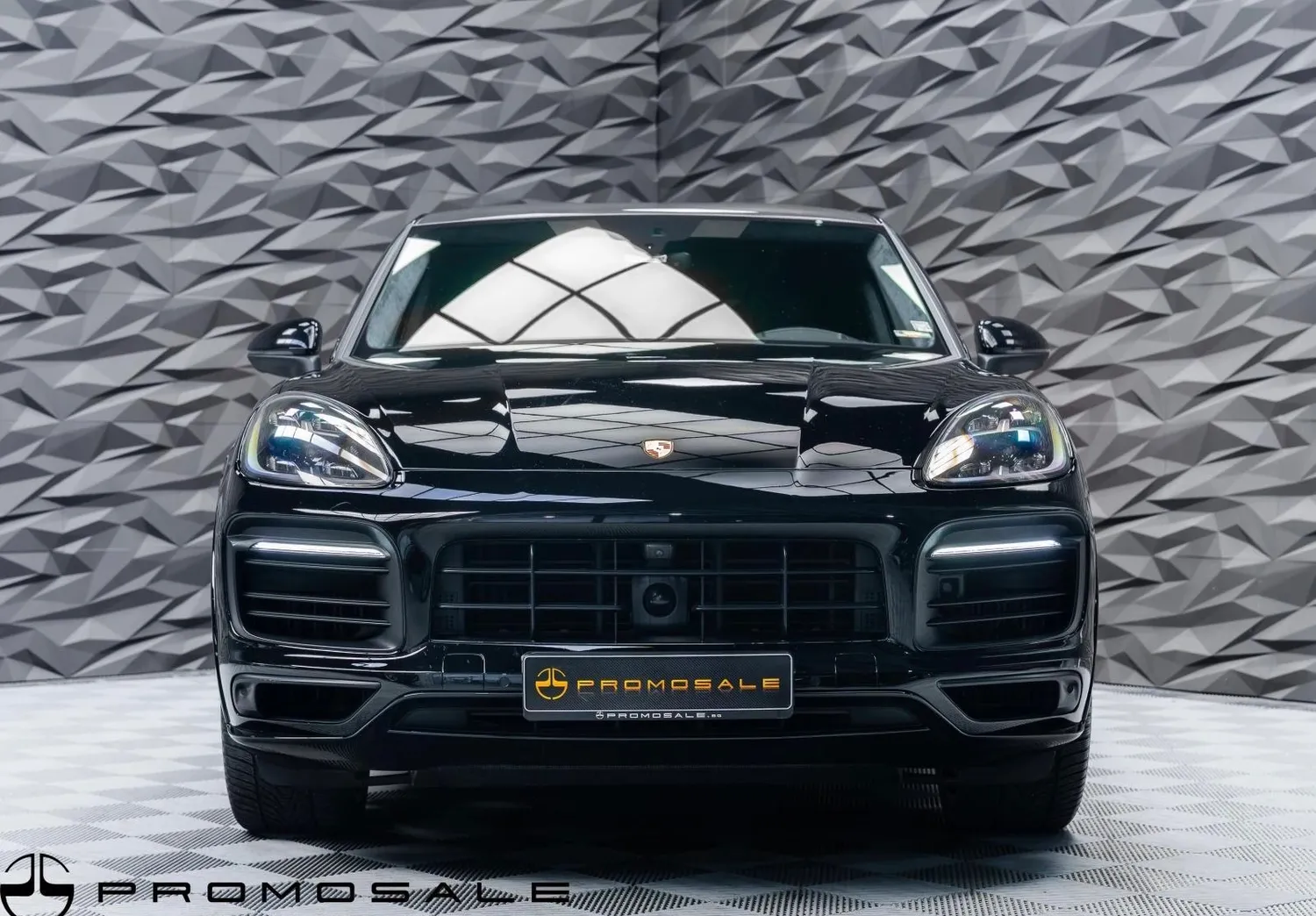 Porsche Cayenne BOSE* CARBON* SPORT CHRONO*